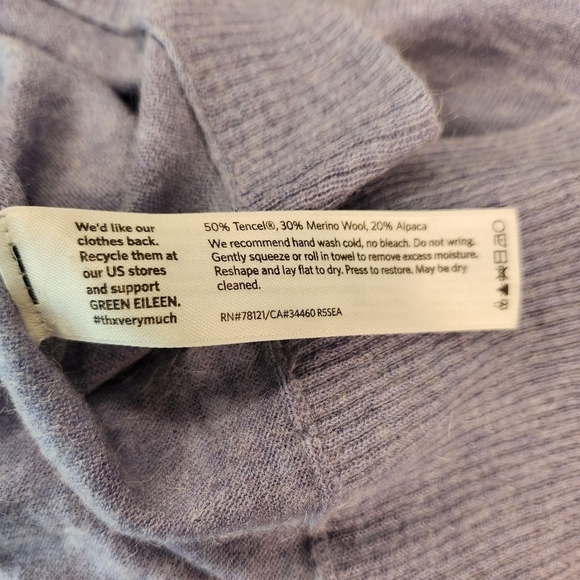 Eileen Fisher Tencel Merino Wool Alpaca lightweight sweater Size Small Lilac - Picture 6 of 6